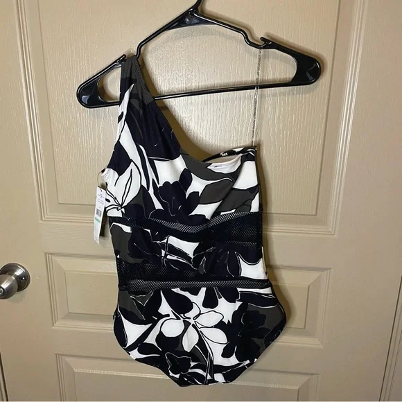 Carmen Marc Valvo One Shoulder One Piece Swimsuit, Women's Size 8 NEW MSRP $106 - Picture 7 of 7